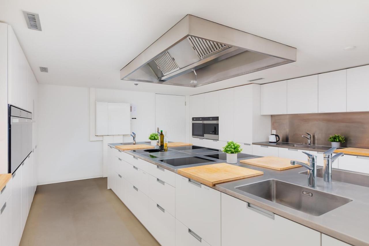 Visionapartments Basel - Contactless Check-In ภายนอก รูปภาพ